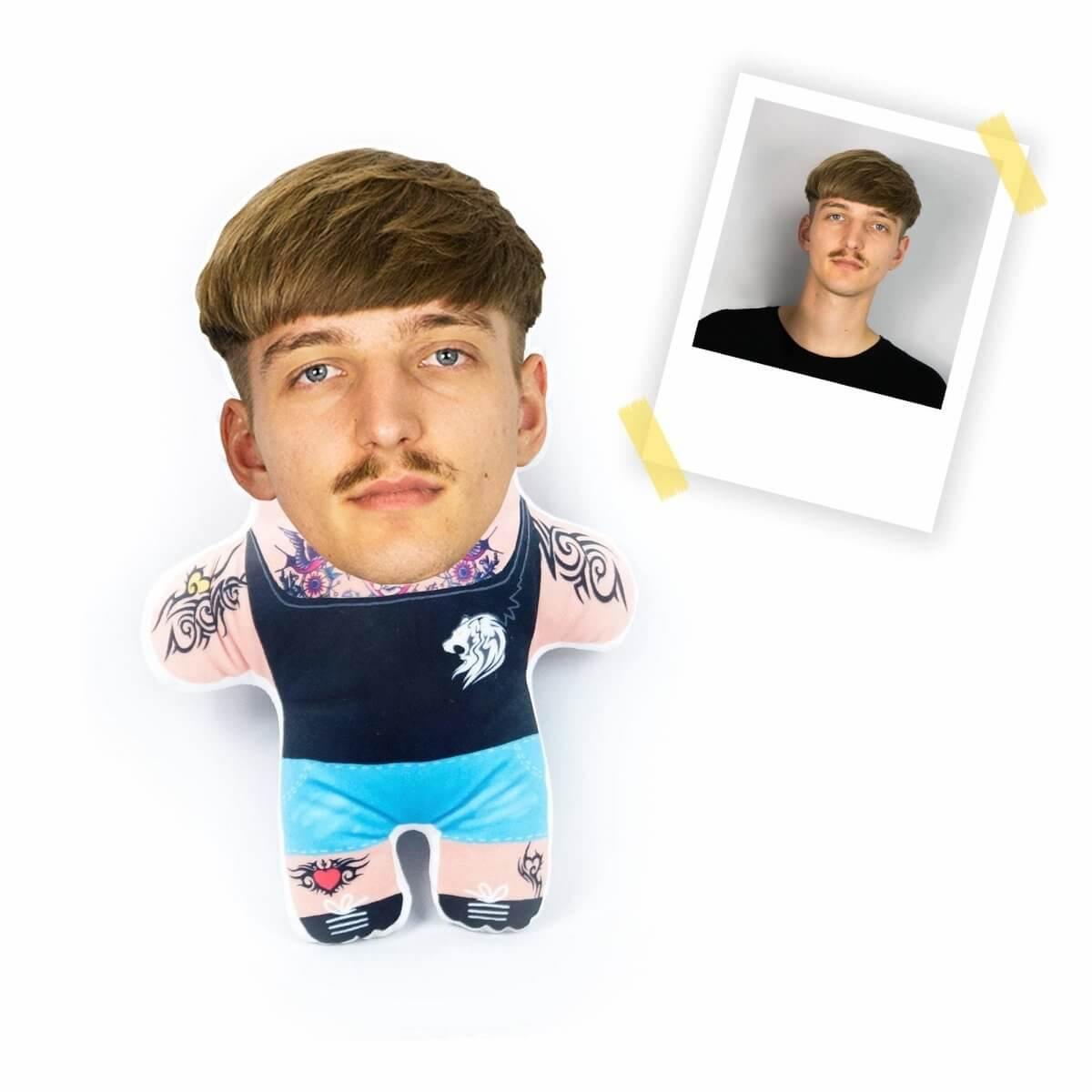 Personalisierbare Mini Me Doll Rüpel - Dein Lieblingskissen - Personalisierte Formkissen
